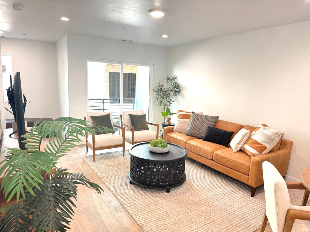 1590 S 900 W #605 Salt Lake City, UT 84104