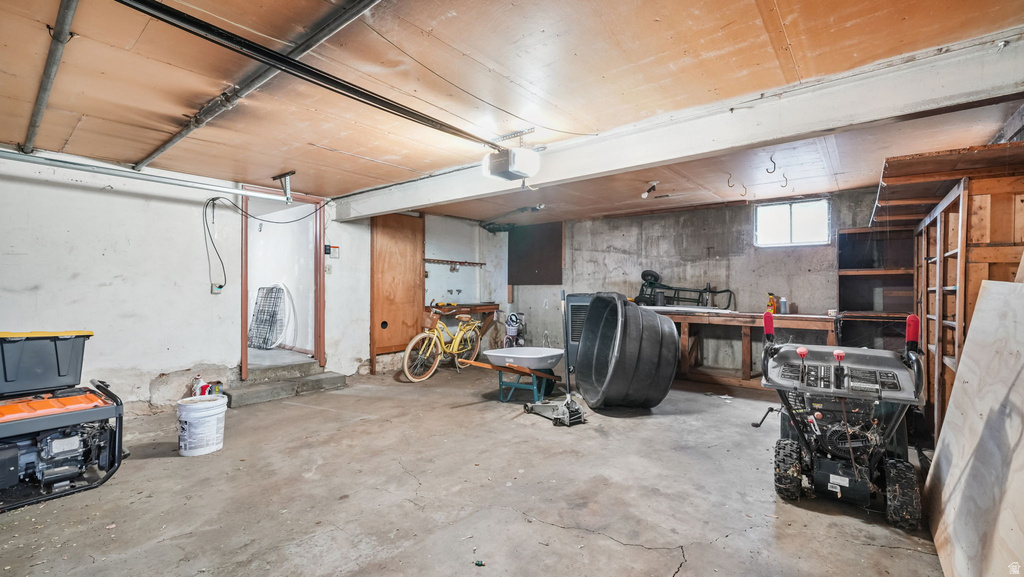 1229 E 33RD ST Ogden, UT 84403