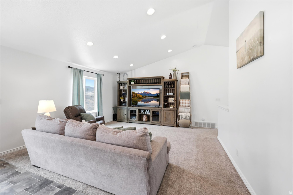 332 RED ROCK DR Santaquin, UT 84655