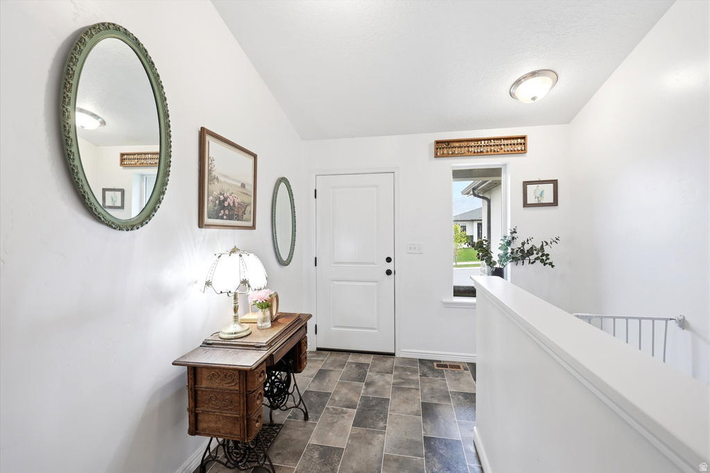 332 RED ROCK DR Santaquin, UT 84655