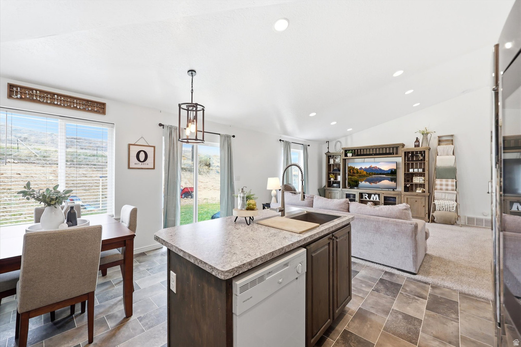 332 RED ROCK DR Santaquin, UT 84655