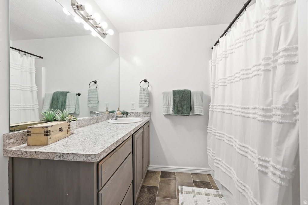 332 RED ROCK DR Santaquin, UT 84655