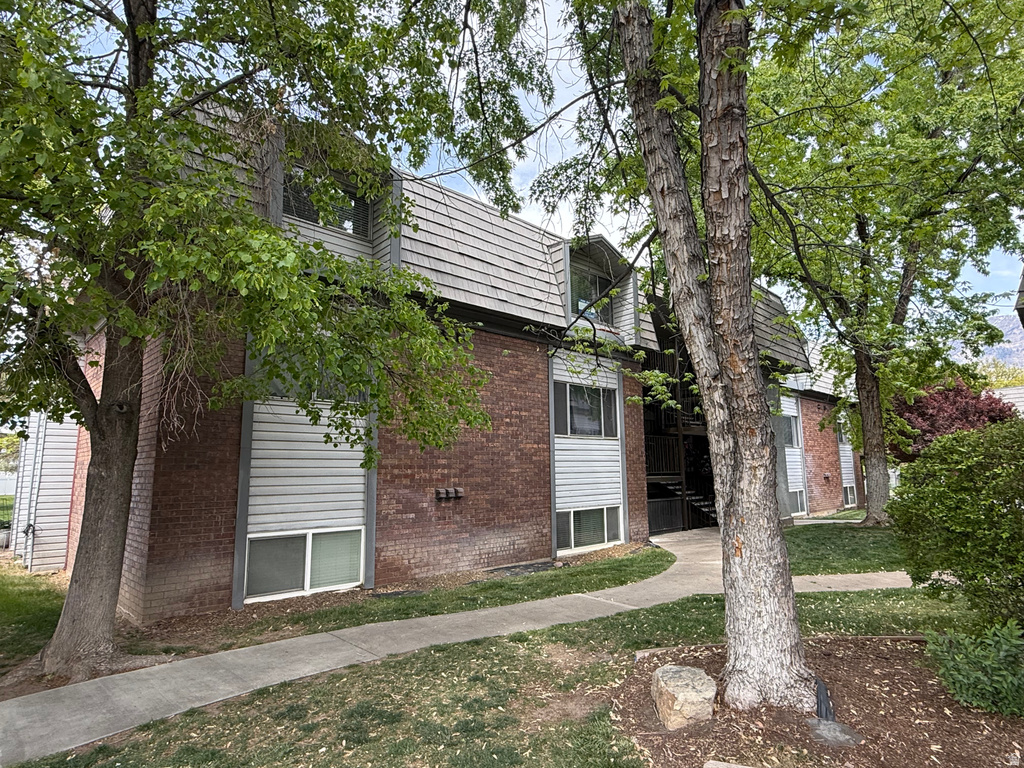 1731 N WILLOWBROOK DR #B5 Provo, UT 84604