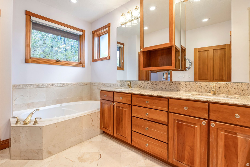 1 SPYGLASS CT Park City, UT 84060