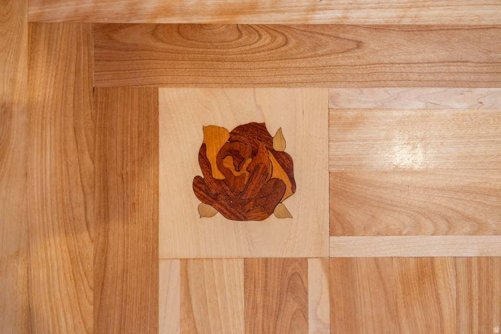 1 SPYGLASS CT Park City, UT 84060