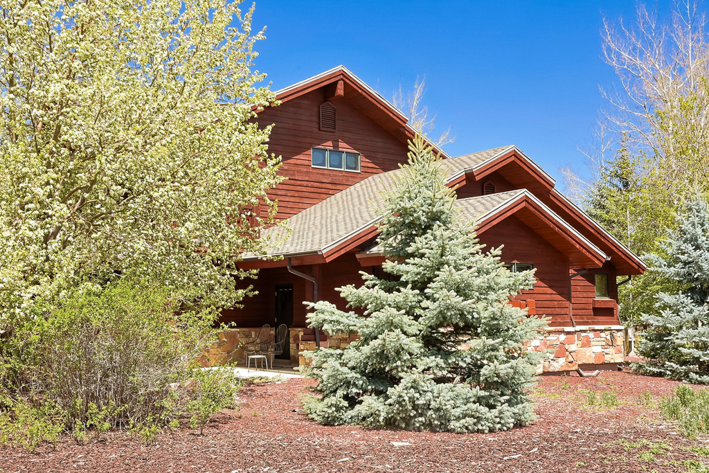 1 SPYGLASS CT Park City, UT 84060