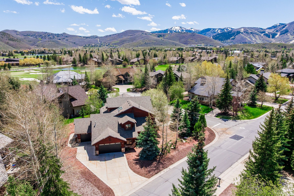 1 SPYGLASS CT Park City, UT 84060