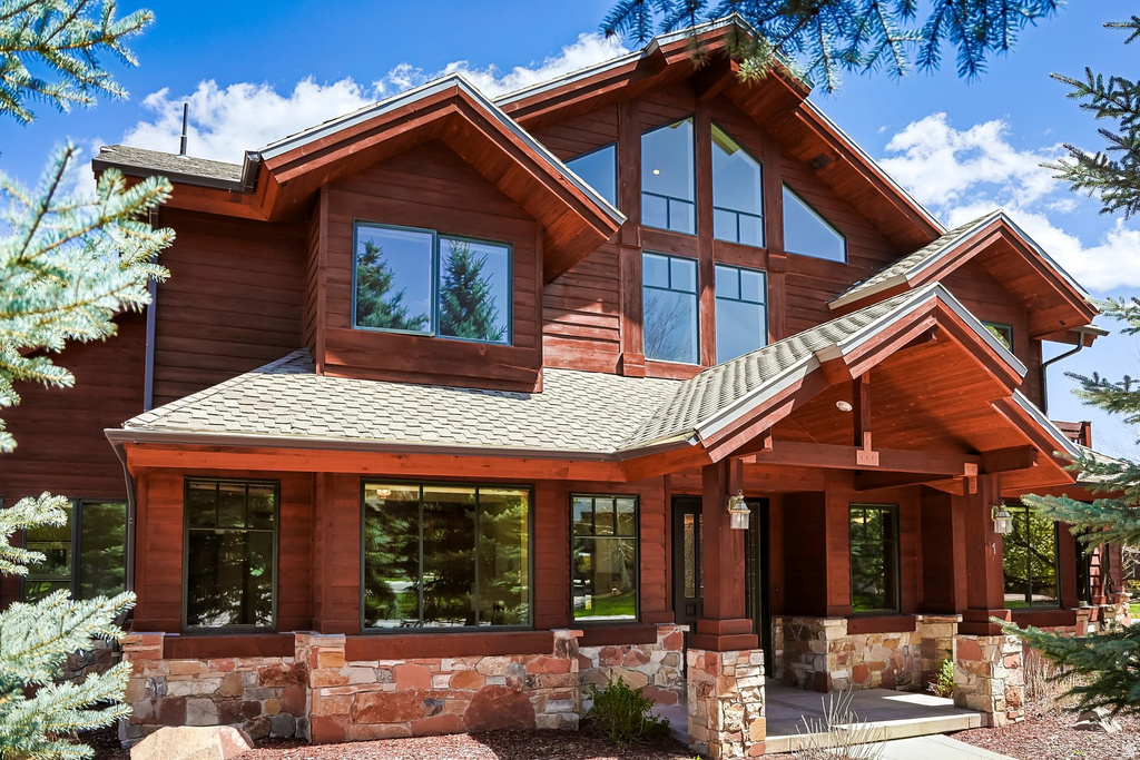 1 SPYGLASS CT Park City, UT 84060