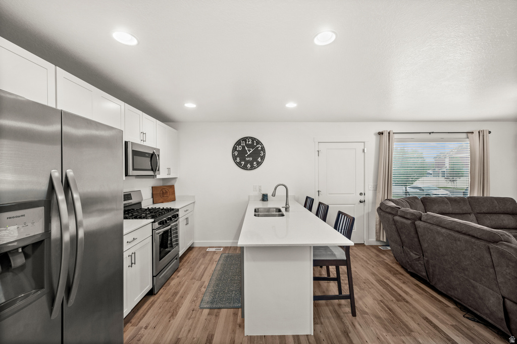 217 E HUMMINGBIRD CT Saratoga Springs, UT 84045