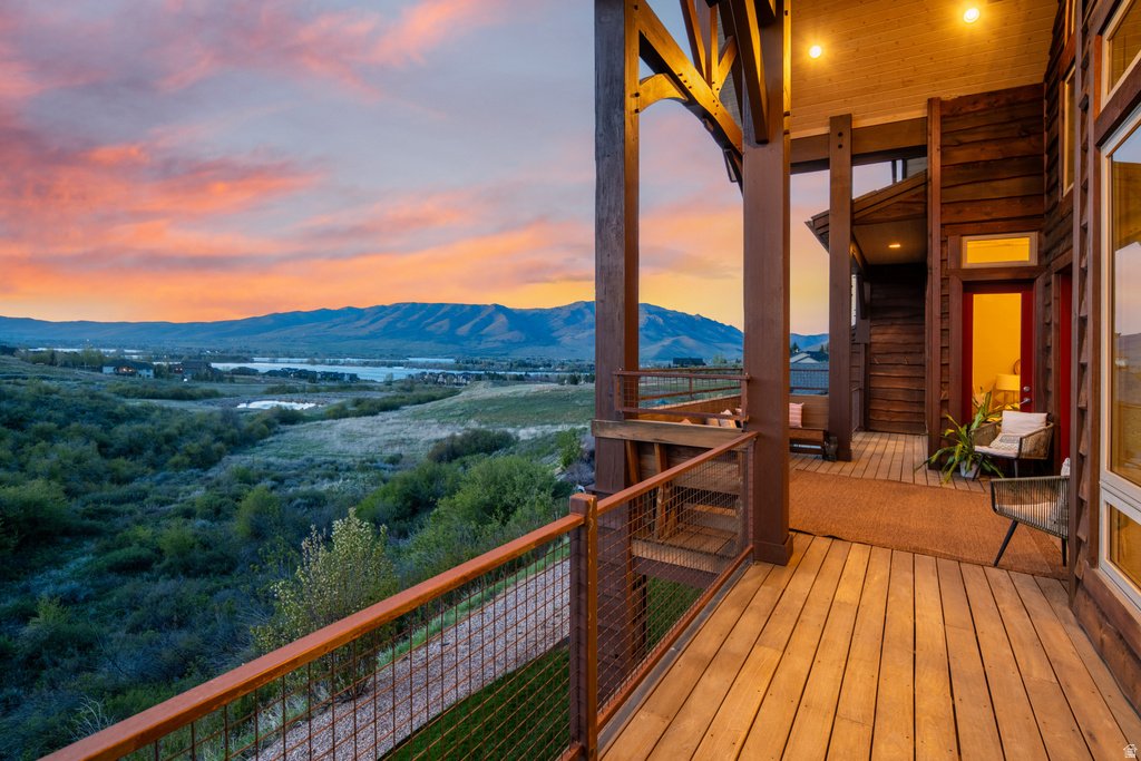 6438 E SUMMIT CV Huntsville, UT 84317