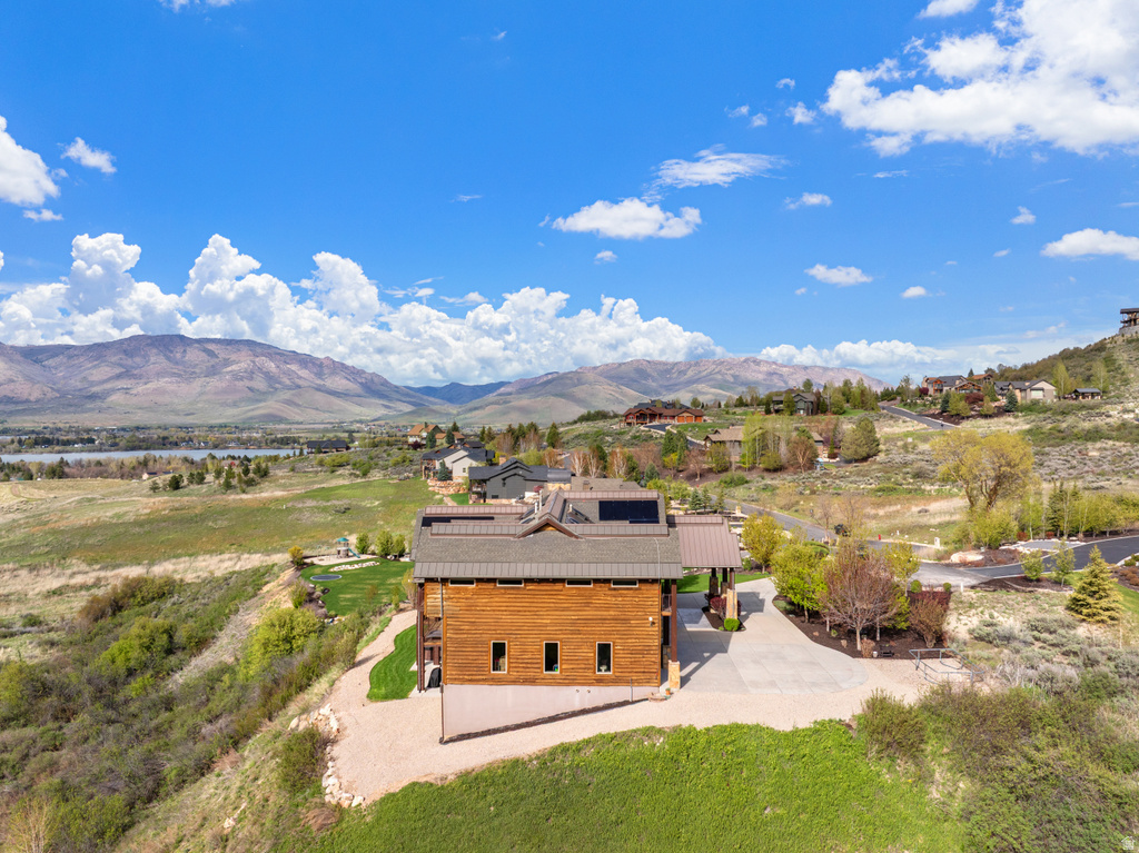 6438 E SUMMIT CV Huntsville, UT 84317