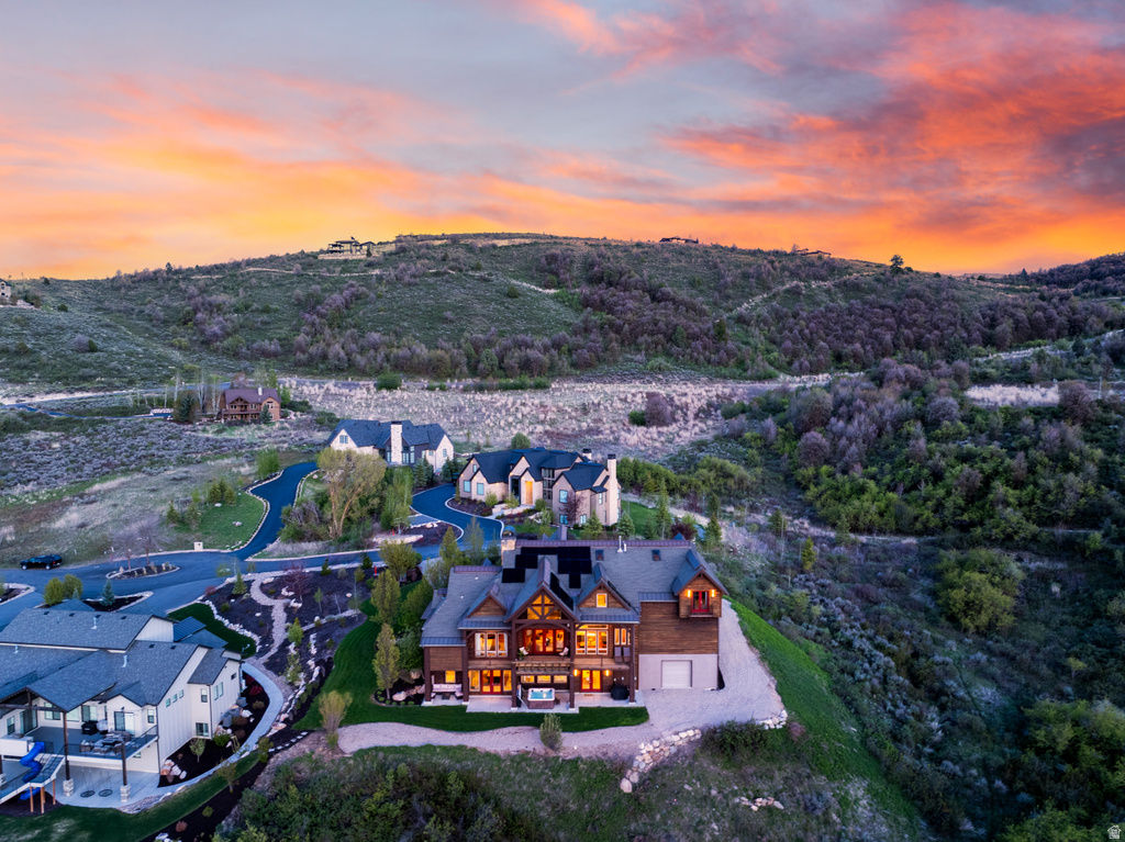 6438 E SUMMIT CV Huntsville, UT 84317