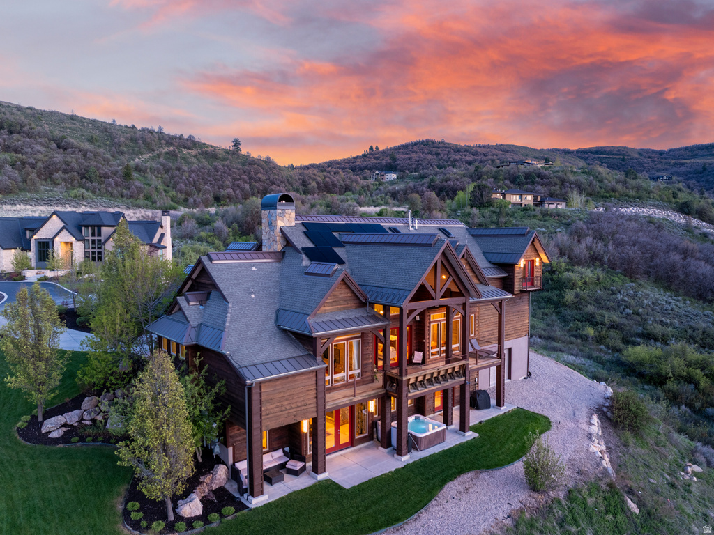 6438 E SUMMIT CV Huntsville, UT 84317