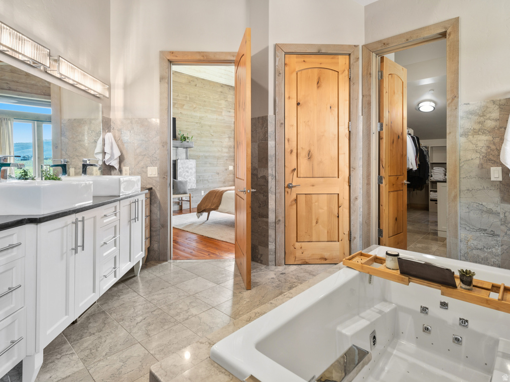 6438 E SUMMIT CV Huntsville, UT 84317