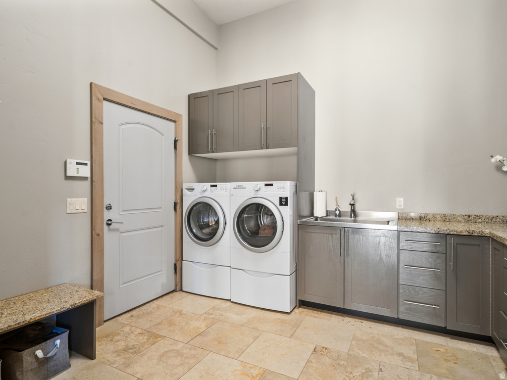 6438 E SUMMIT CV Huntsville, UT 84317