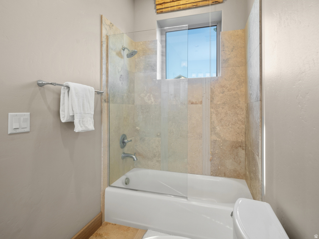 6438 E SUMMIT CV Huntsville, UT 84317