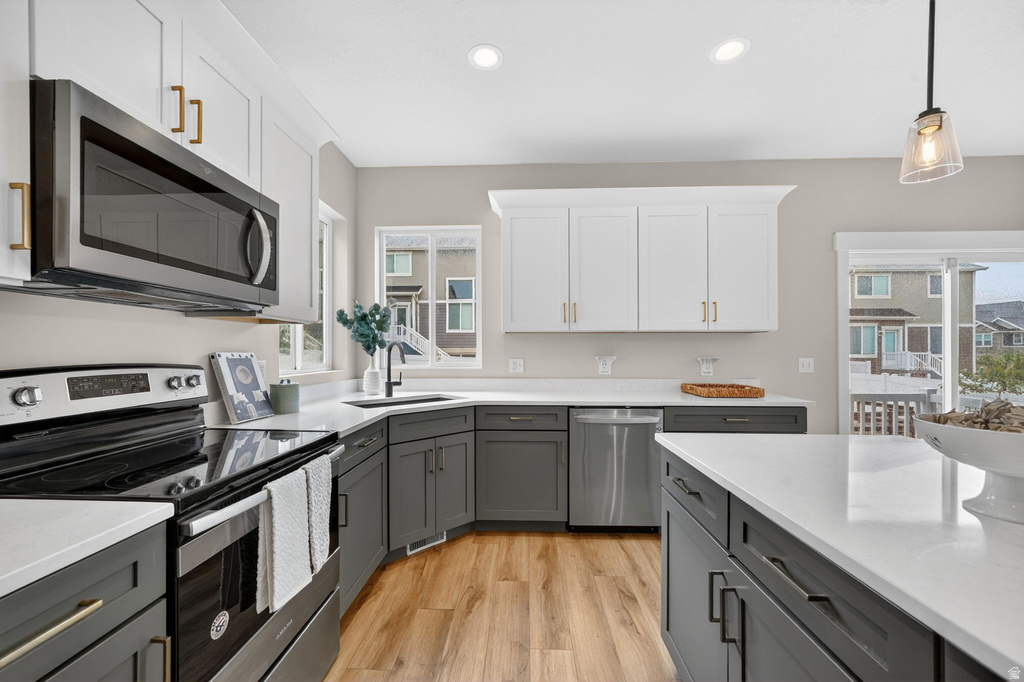 1274 W SAGEHILL DR Saratoga Springs, UT 84045