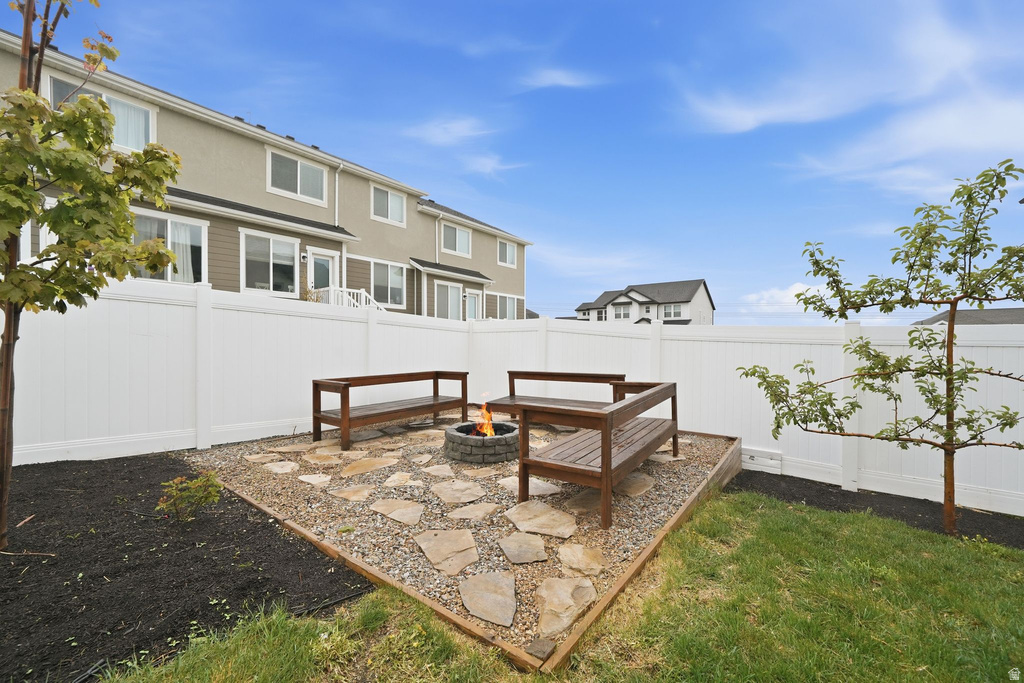 1274 W SAGEHILL DR Saratoga Springs, UT 84045