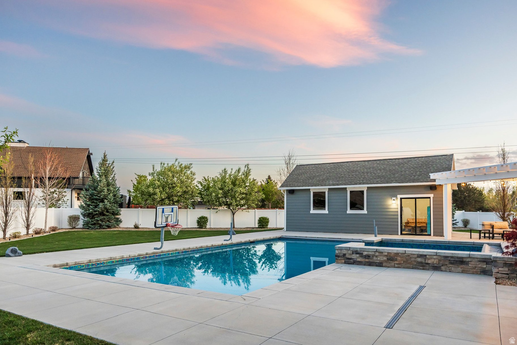 4739 W SNOWFLAKE DR Highland, UT 84003