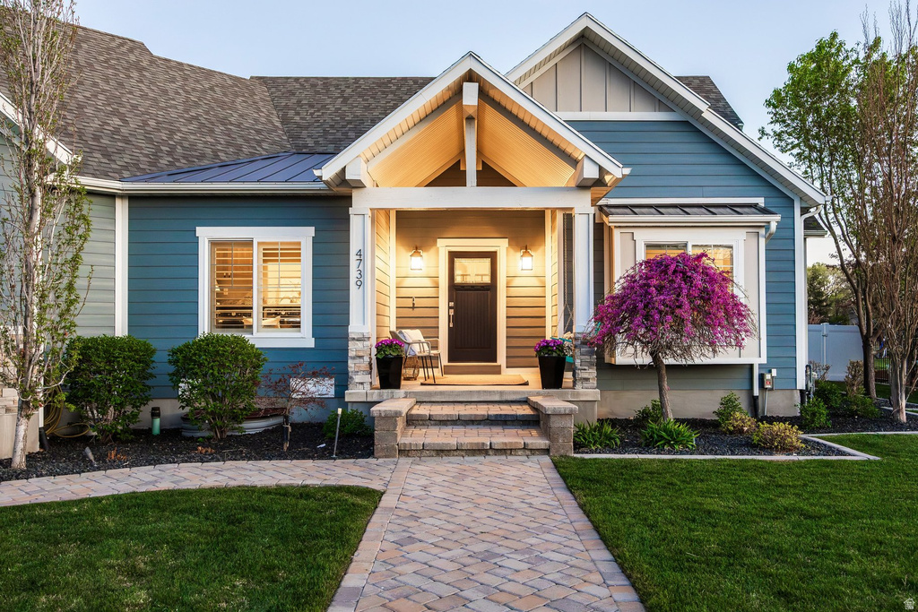 4739 W SNOWFLAKE DR Highland, UT 84003