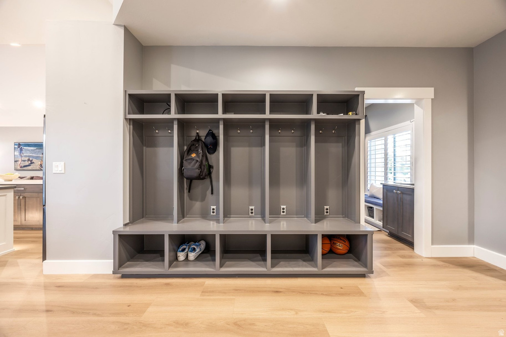 4739 W SNOWFLAKE DR Highland, UT 84003