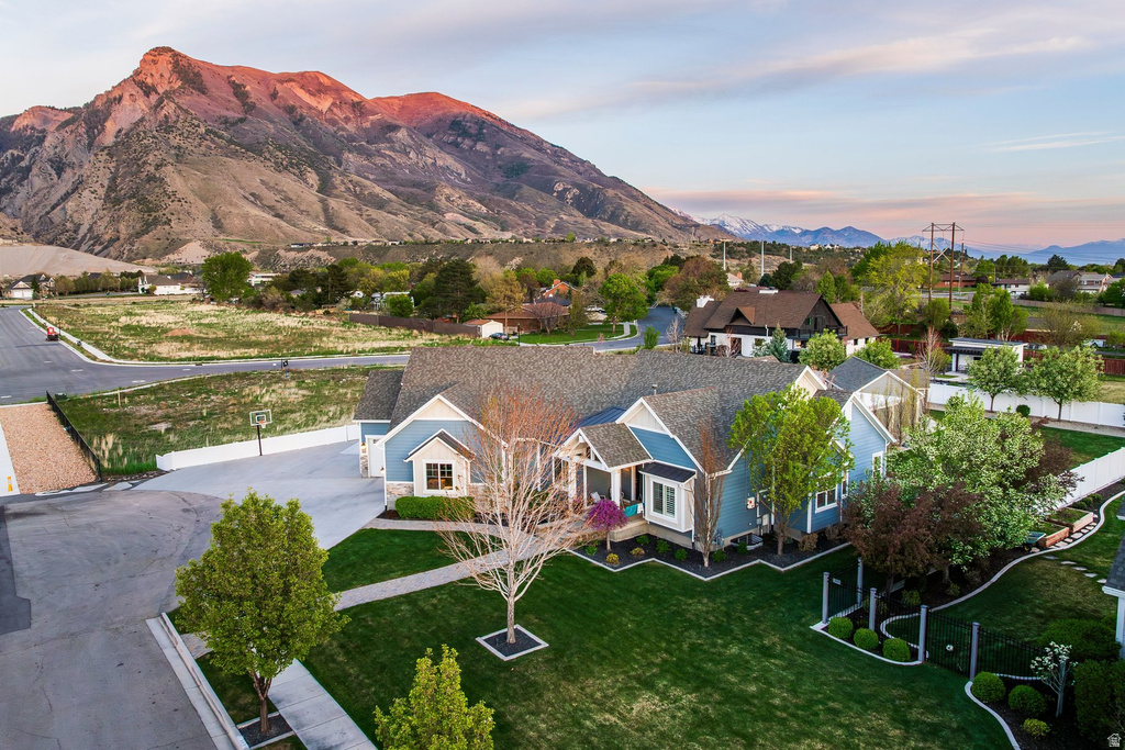 4739 W SNOWFLAKE DR Highland, UT 84003