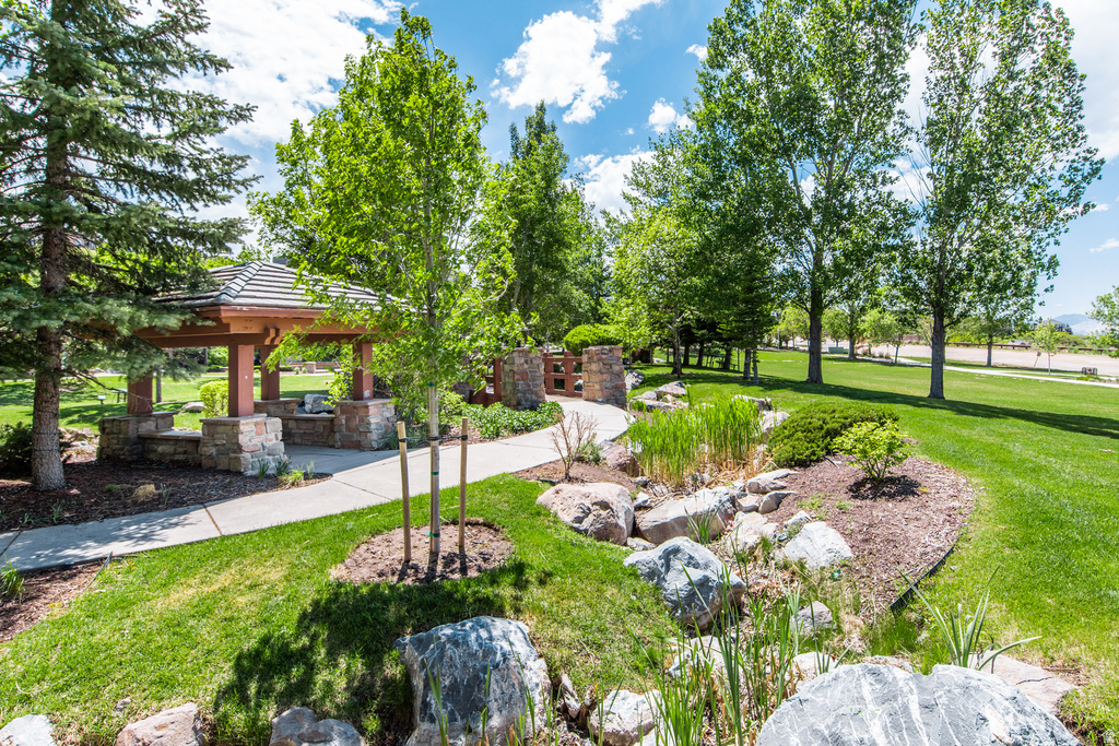 2357 E GLACIAL PEAK DR Draper, UT 84020