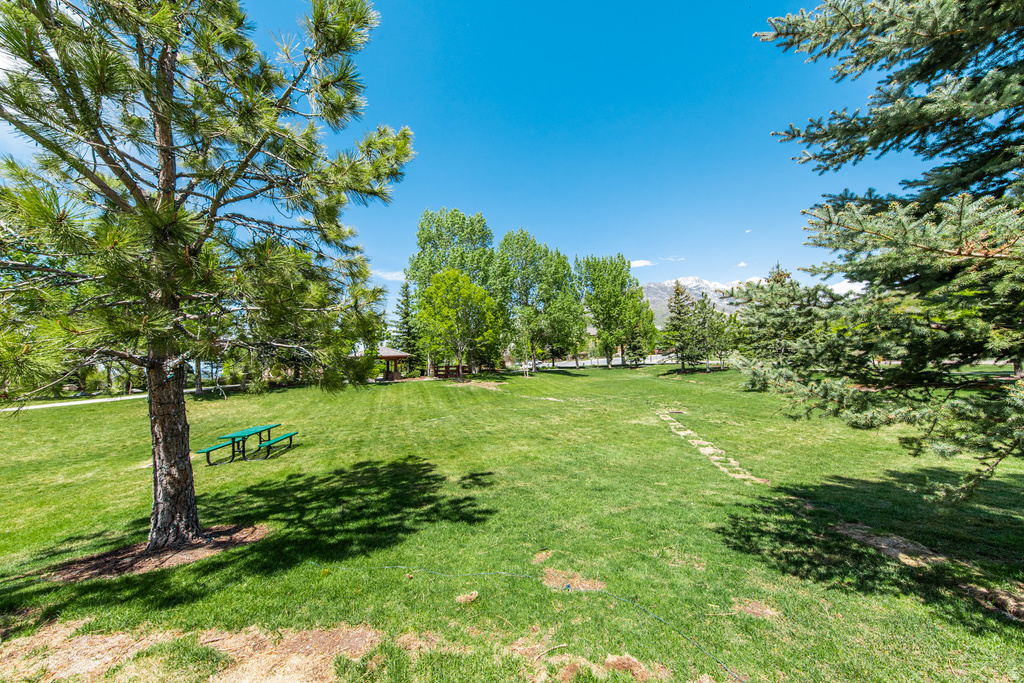2357 E GLACIAL PEAK DR Draper, UT 84020