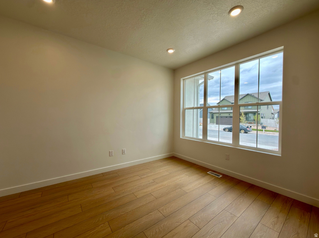 2905 N KINGBIRD DR #609 Eagle Mountain, UT 84005