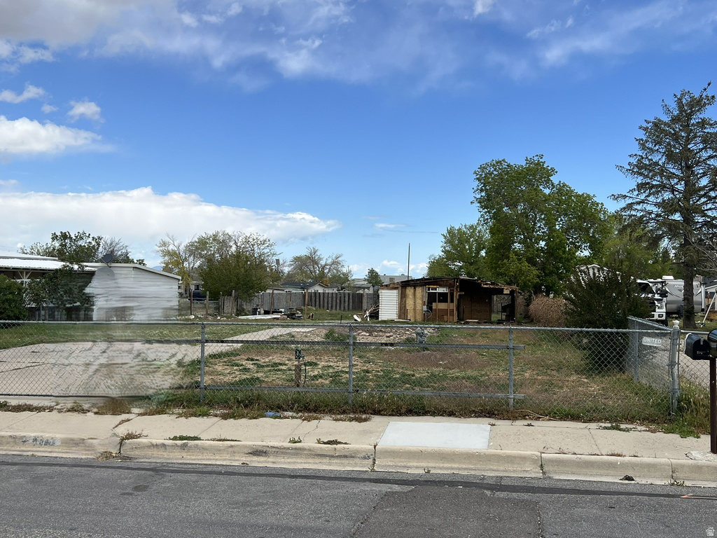 804 W VAN DYKE WAY Tooele, UT 84074