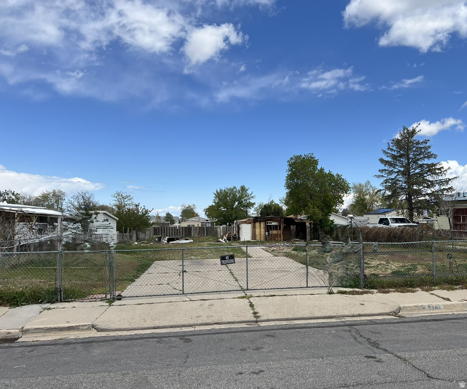 804 W VAN DYKE WAY Tooele, UT 84074