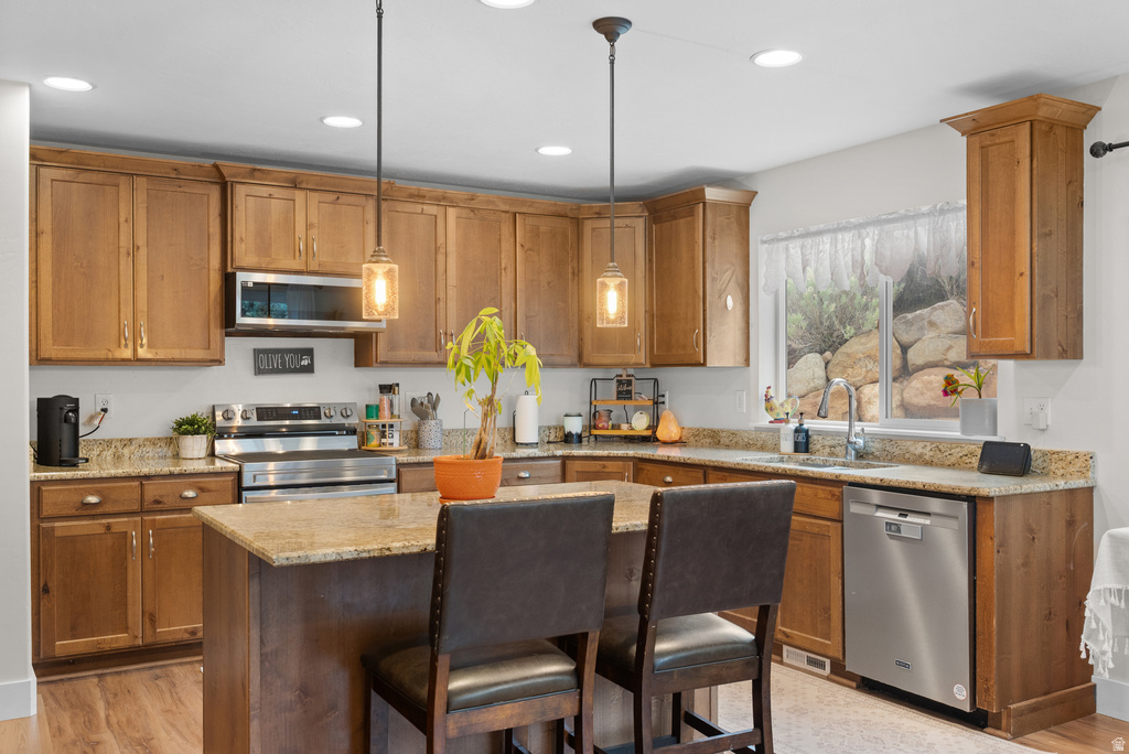 3123 S DEER CANYON DR Saratoga Springs, UT 84045
