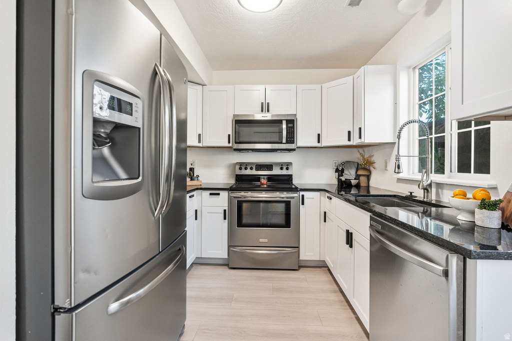 1039 S EASTGATE DR Provo, UT 84606