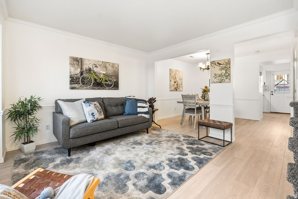 1039 S EASTGATE DR Provo, UT 84606