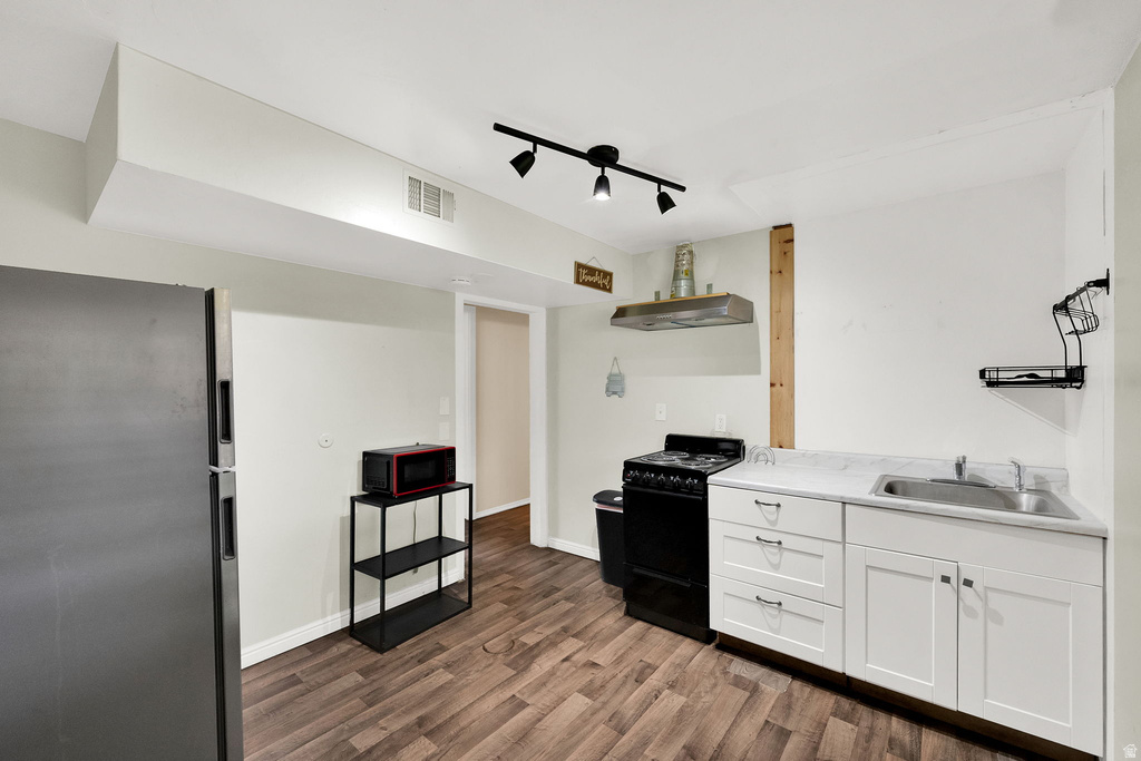 4584 S KNIGHTSBRIDGE RD Taylorsville, UT 84129