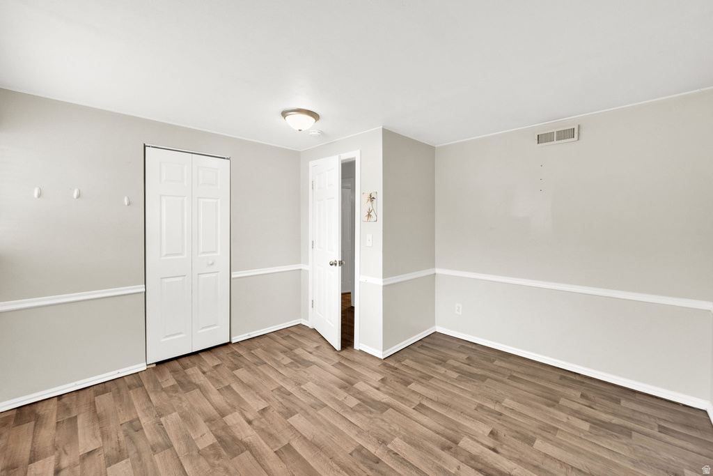 4584 S KNIGHTSBRIDGE RD Taylorsville, UT 84129