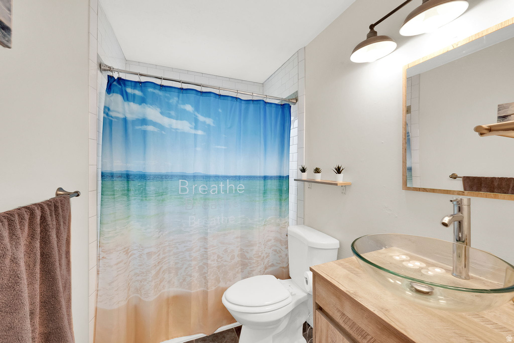 4584 S KNIGHTSBRIDGE RD Taylorsville, UT 84129