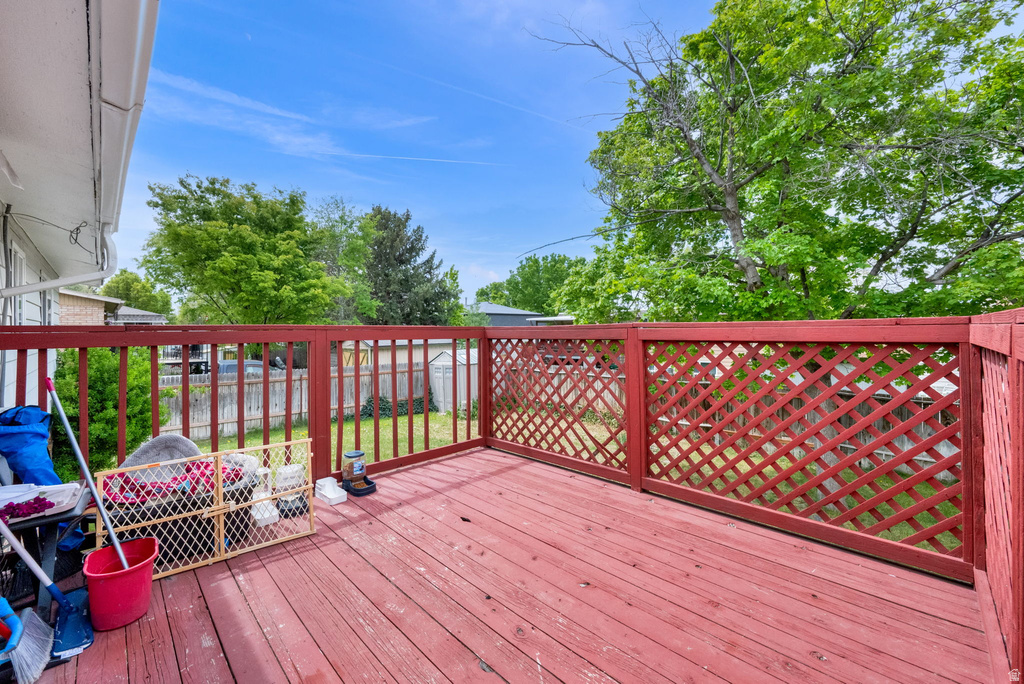 4584 S KNIGHTSBRIDGE RD Taylorsville, UT 84129