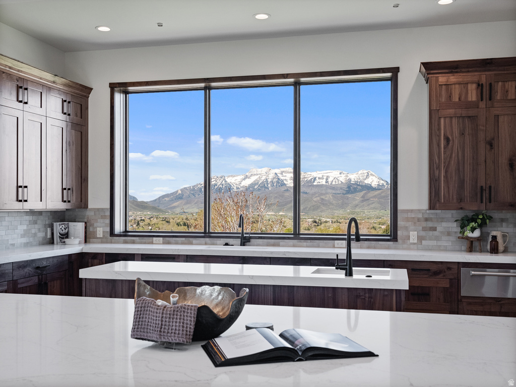 1075 N OQUIRRH DR Heber City, UT 84032