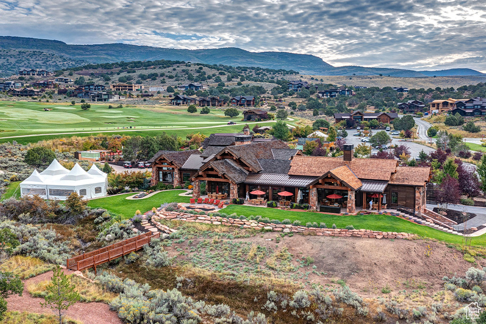 1075 N OQUIRRH DR Heber City, UT 84032