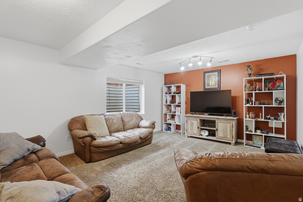 1189 N 750 W Clinton, UT 84015