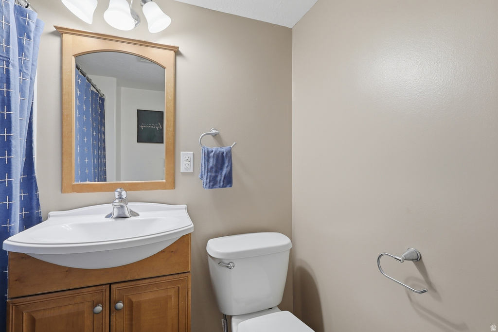1189 N 750 W Clinton, UT 84015