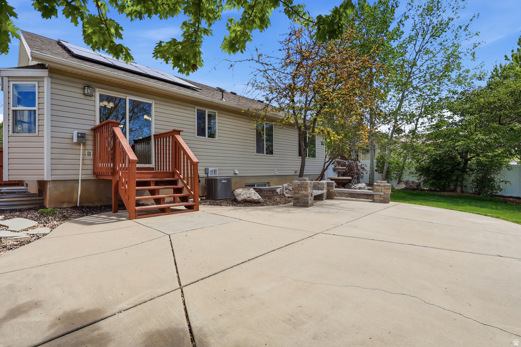 1189 N 750 W Clinton, UT 84015
