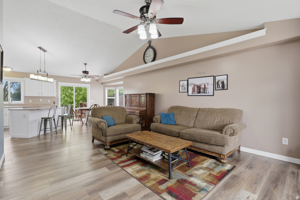 1189 N 750 W Clinton, UT 84015