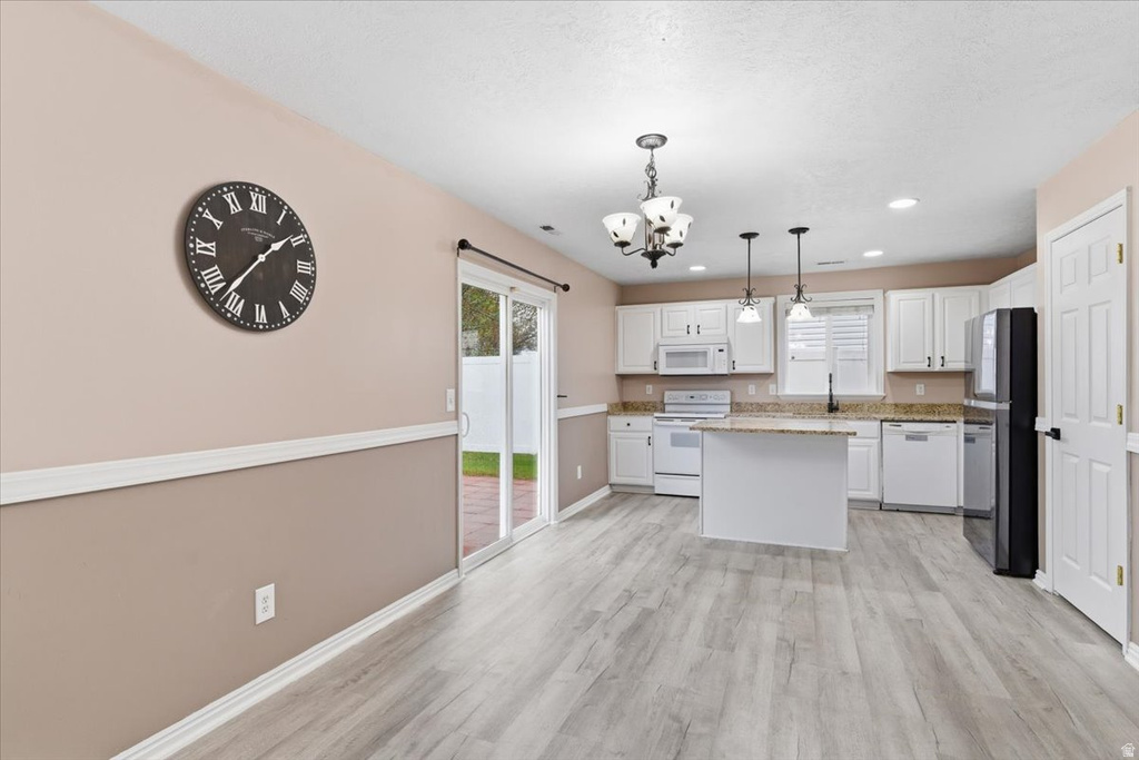 2159 E HAWTHORNE ST Saratoga Springs, UT 84043