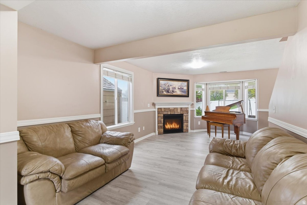 2159 E HAWTHORNE ST Saratoga Springs, UT 84043