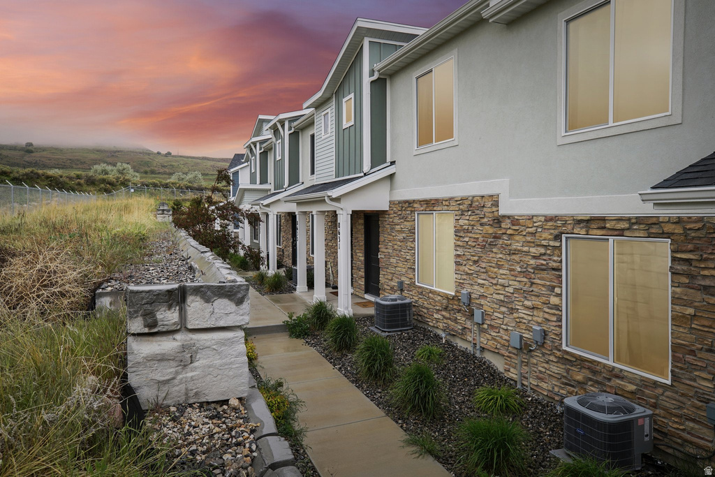 8631 W PATRON WAY Magna, UT 84044