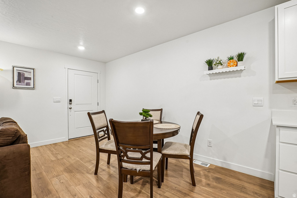 8631 W PATRON WAY Magna, UT 84044