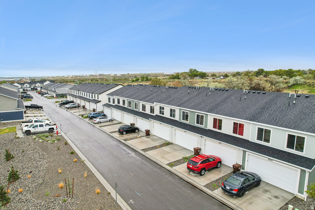 8631 W PATRON WAY Magna, UT 84044