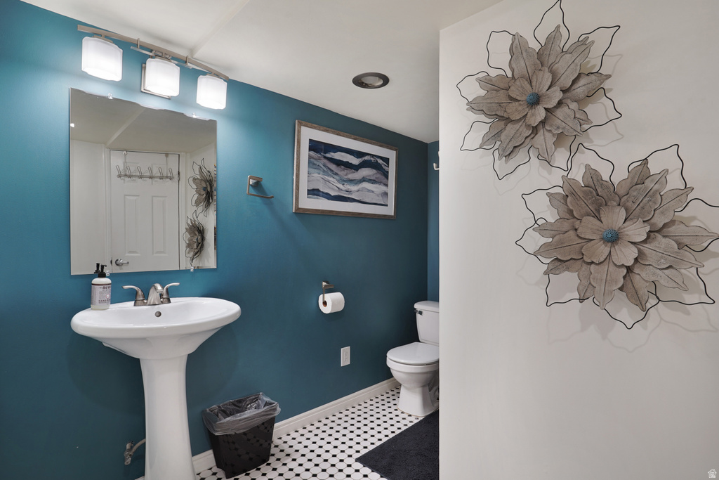 9763 S CHYLENE DR Sandy, UT 84092